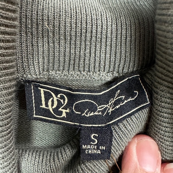 New DG2 Diane Gilman Green Sweater with fringe tassel accents Sz S NWD - Picture 7 of 7